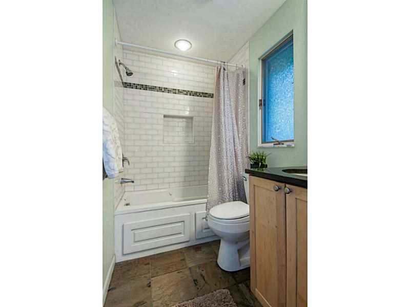 5145 Penton Road Pittsburgh, PA 15217 - Photo 19 of 25 Full Bath.
