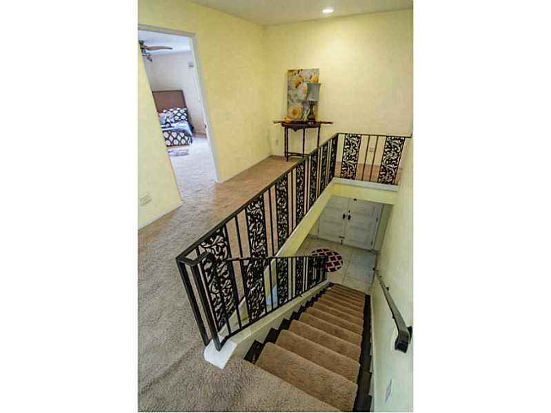 5145 Penton Road Pittsburgh, PA 15217 - Photo 20 of 25 Other. Upper level hallway.