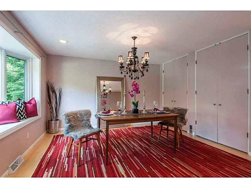 Dining Room. 