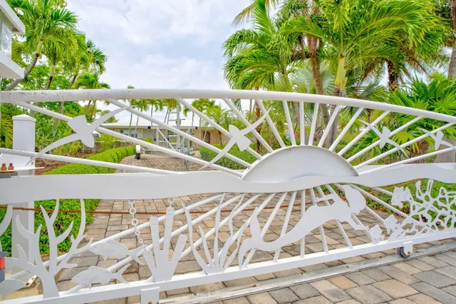 $2,899,000 | 2919 Sombrero Boulevard, Marathon, FL 33050