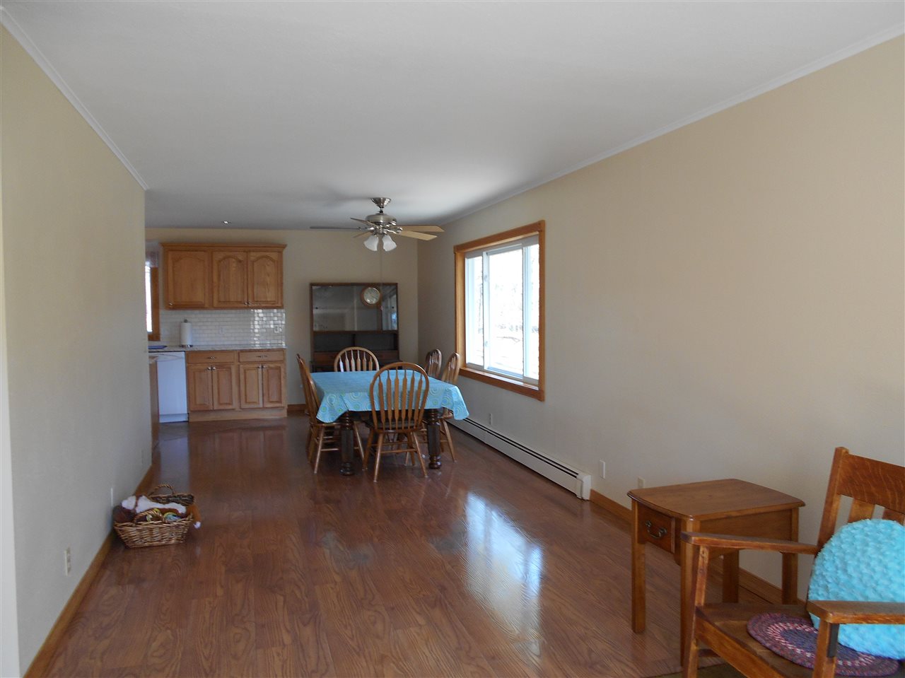 905 Deep River Road Omer, MI 48749 - Photo 7 of 18 1829799-6.JPG