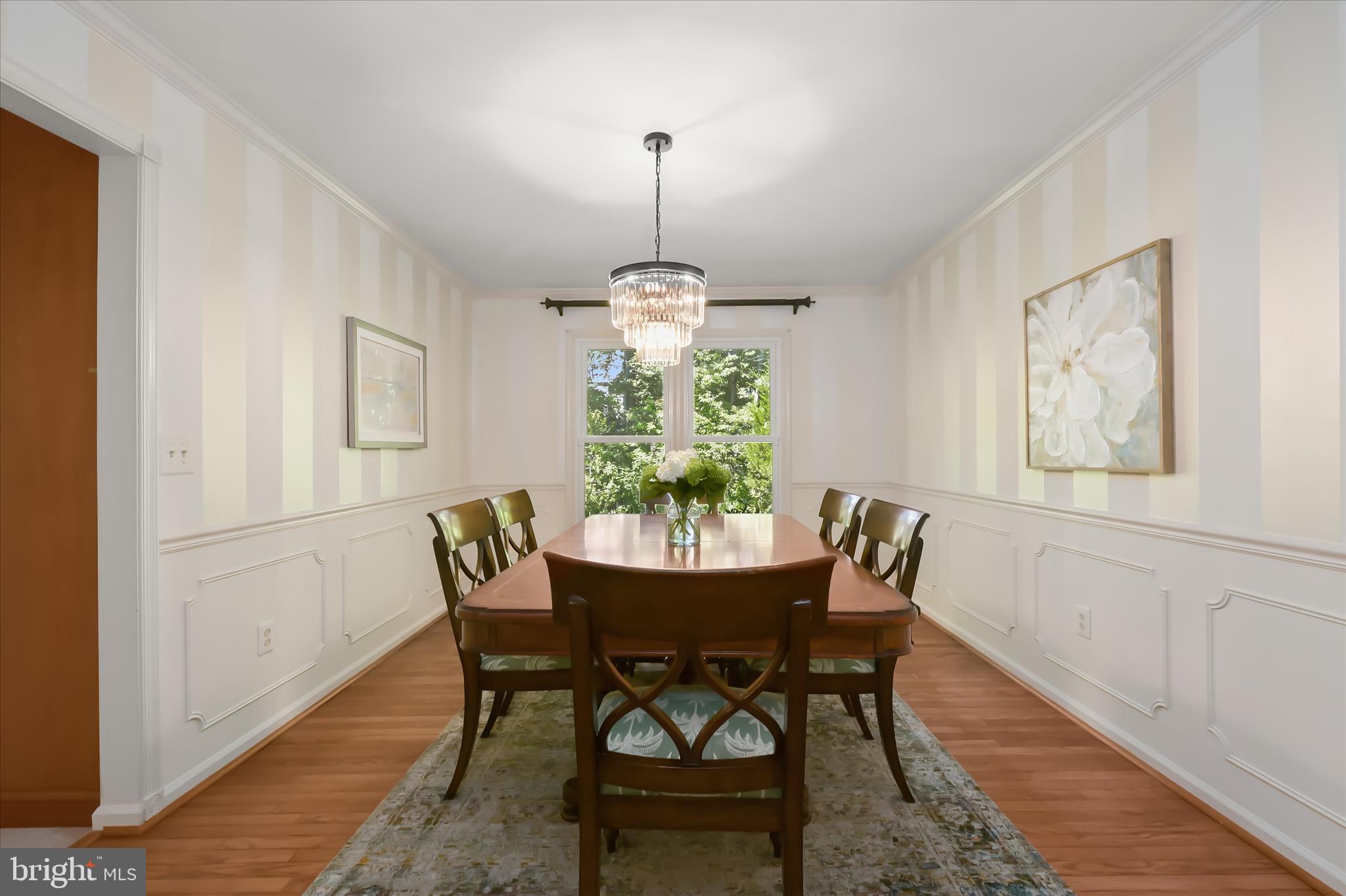 345 Derbyshire Lane Riva, MD 21140 - Photo 7 of 42 Dining Room
