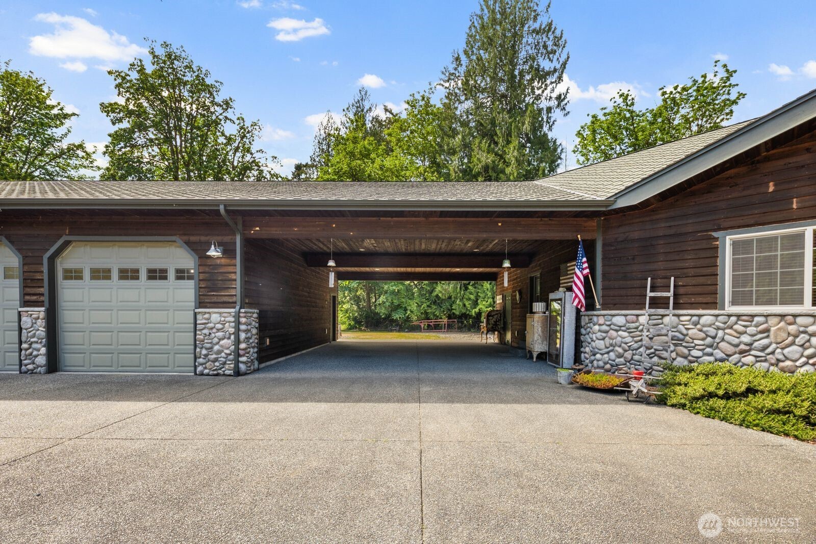 42813 Rivers Edge Court Concrete, WA 98237 - Photo 9 of 39
