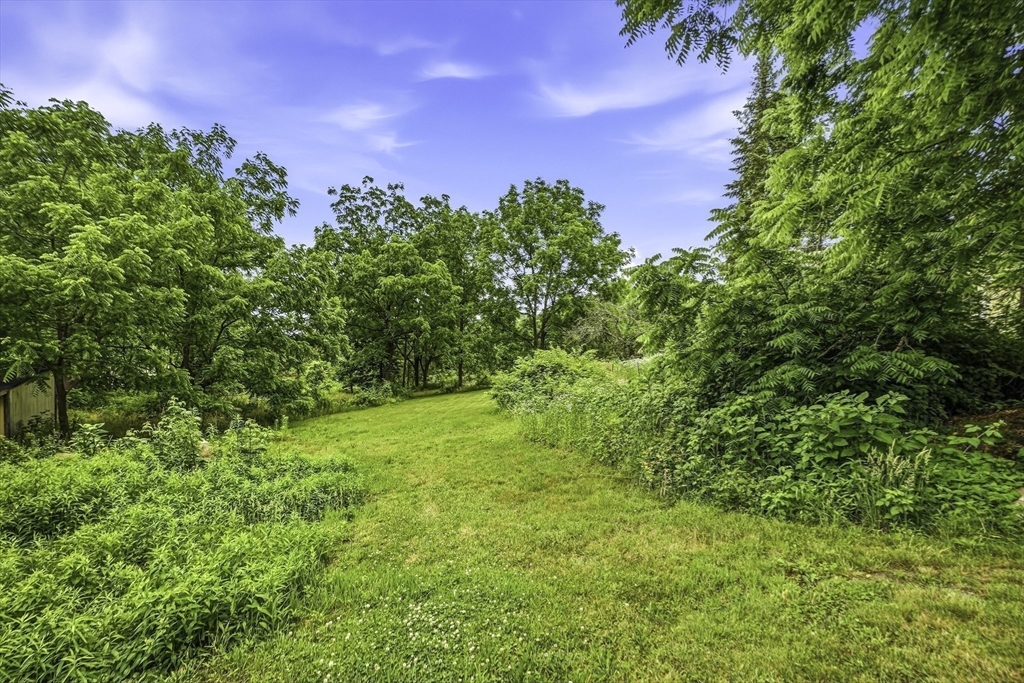 149 Glenview Street Upton, MA 01568 - Photo 40 of 42