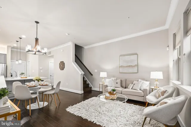 $4,600 | 1334 South Quinn Street, Arlington, VA 22204