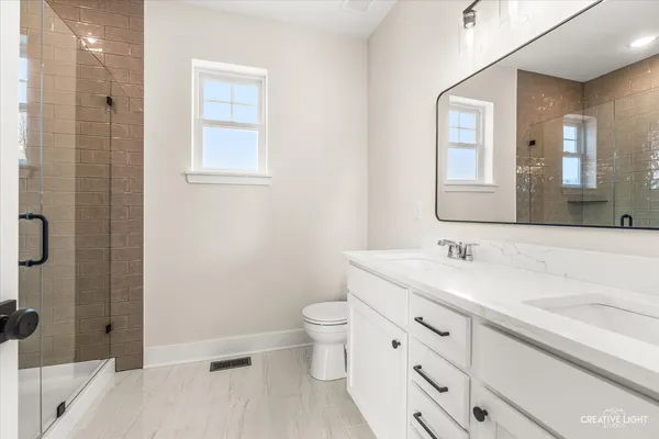 $485,000 | 1417 Sandcastle Drive, Sycamore, IL 60178