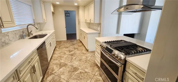 $7,450 | 2200 Francisco Drive, Newport Beach, CA 92660