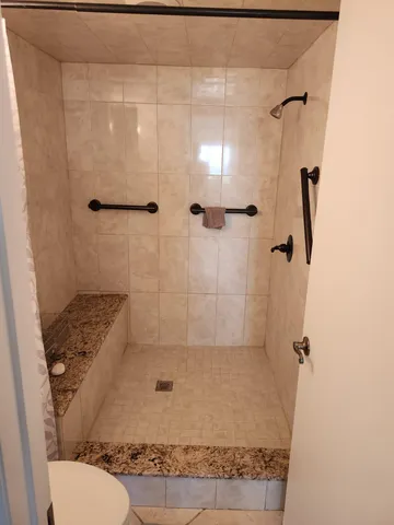 $3,000 | 3870 North Hwy A1A, Unit 202, Fort Pierce, FL 34949