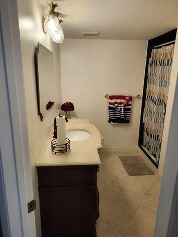 $3,000 | 3870 North Hwy A1A, Unit 202, Fort Pierce, FL 34949