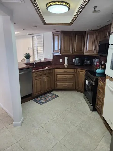 $3,000 | 3870 North Hwy A1A, Unit 202, Fort Pierce, FL 34949