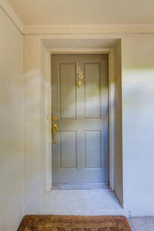 166 Maribeau Square Northwest Atlanta, GA 30327 - Photo 4 of 28 a view of elevator