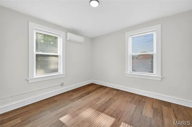 $1,350 | 5803 South Kings Highway Boulevard, Unit 2S, St. Louis, MO 63109