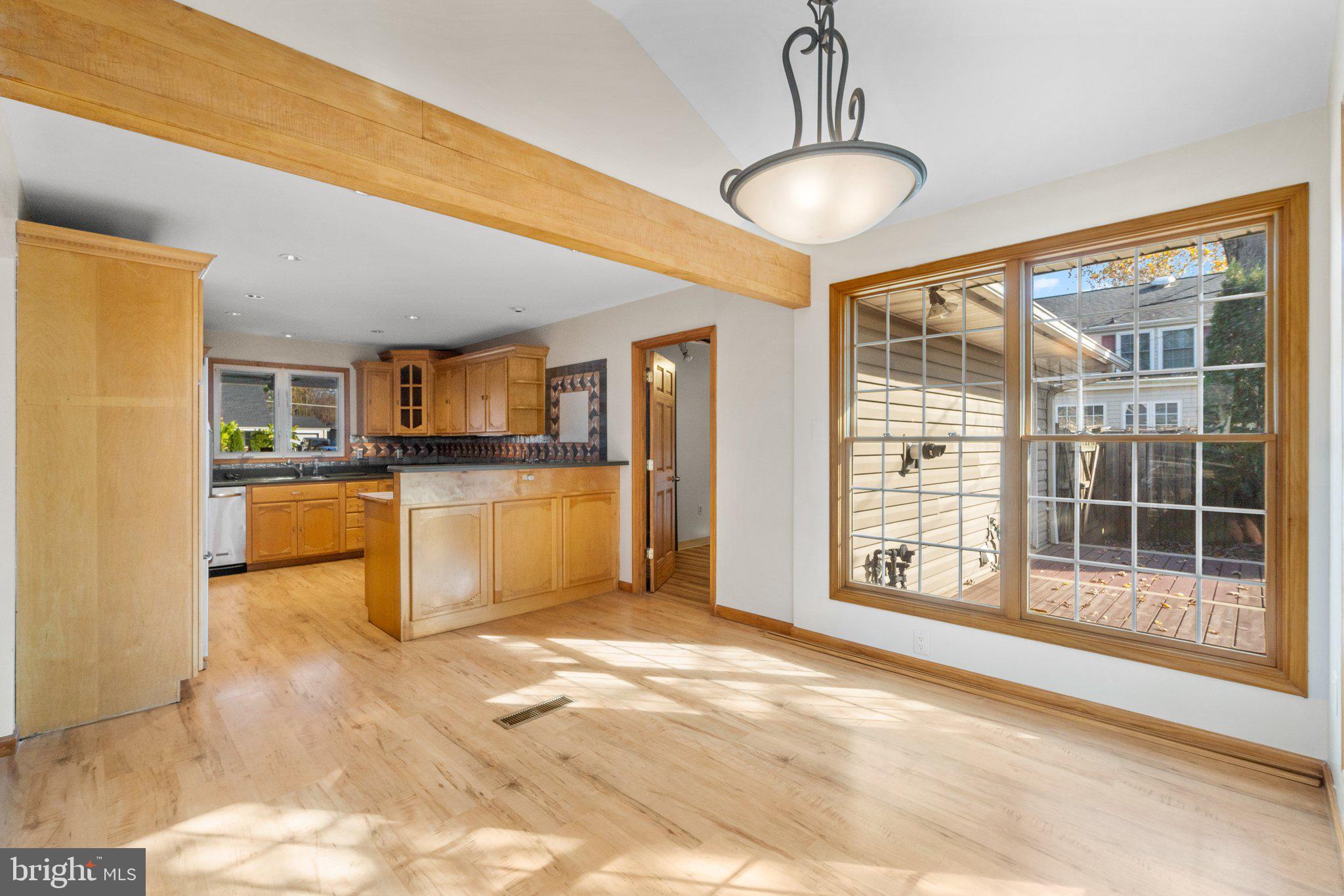 13127 Poplar Tree Road Fairfax, VA 22033 - Photo 13 of 37