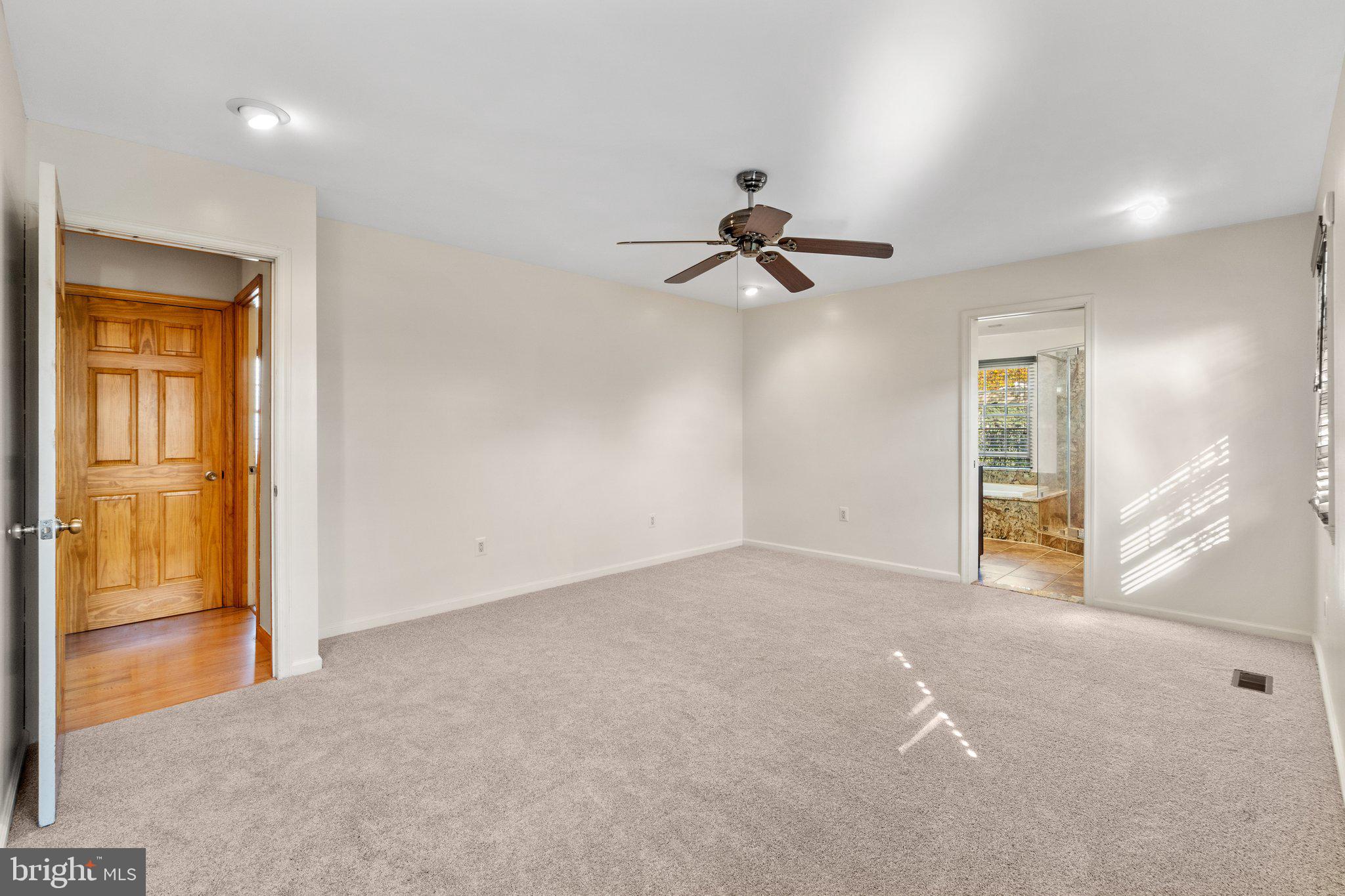 13127 Poplar Tree Road Fairfax, VA 22033 - Photo 20 of 37