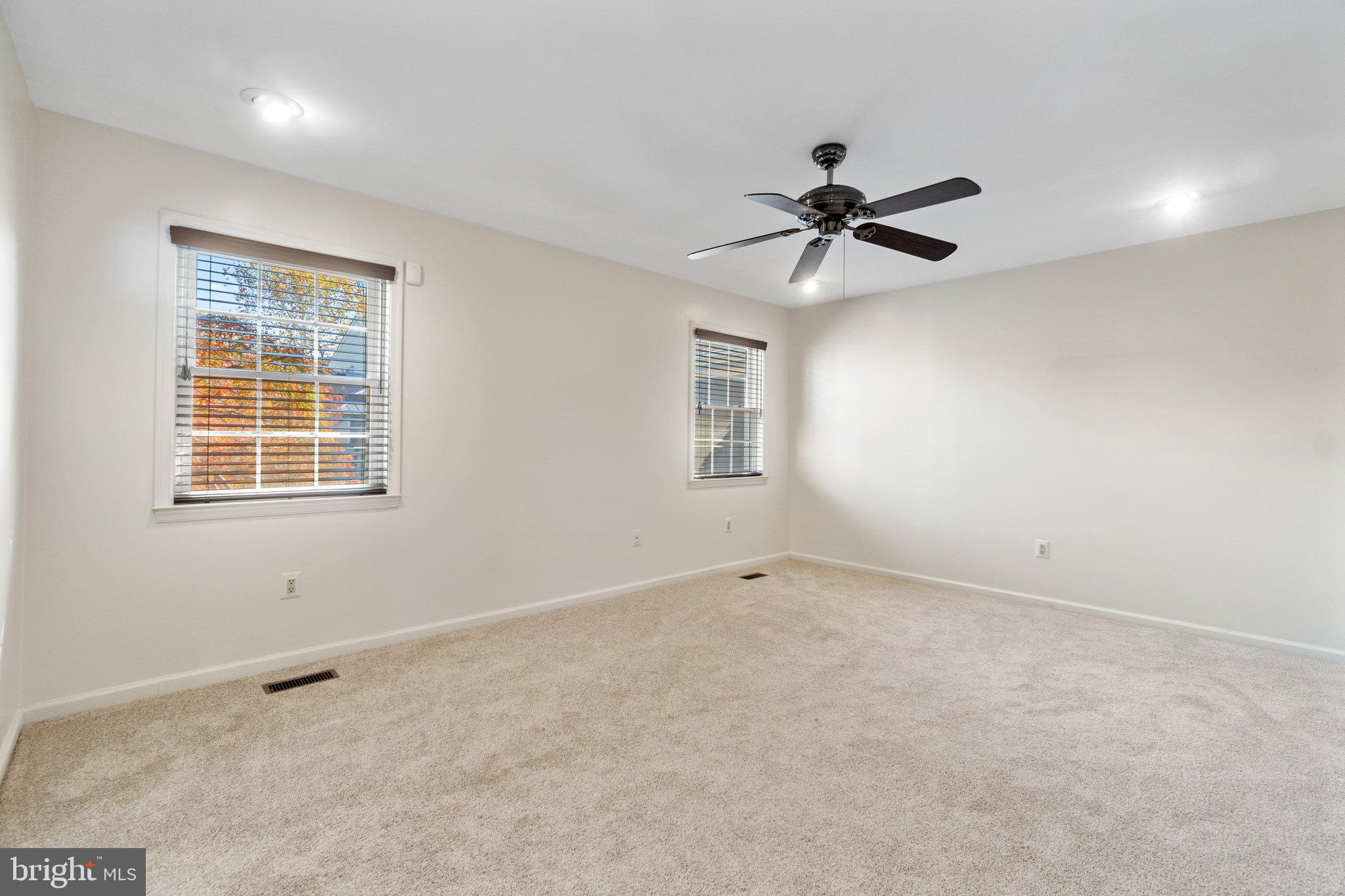 13127 Poplar Tree Road Fairfax, VA 22033 - Photo 21 of 37