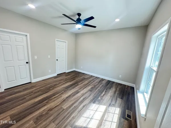 $448,500 | 148 Whitson Drive, Elizabethton, TN 37643