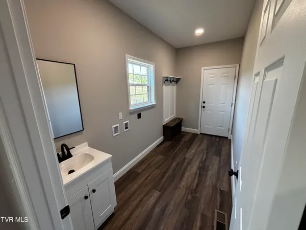 $448,500 | 148 Whitson Drive, Elizabethton, TN 37643