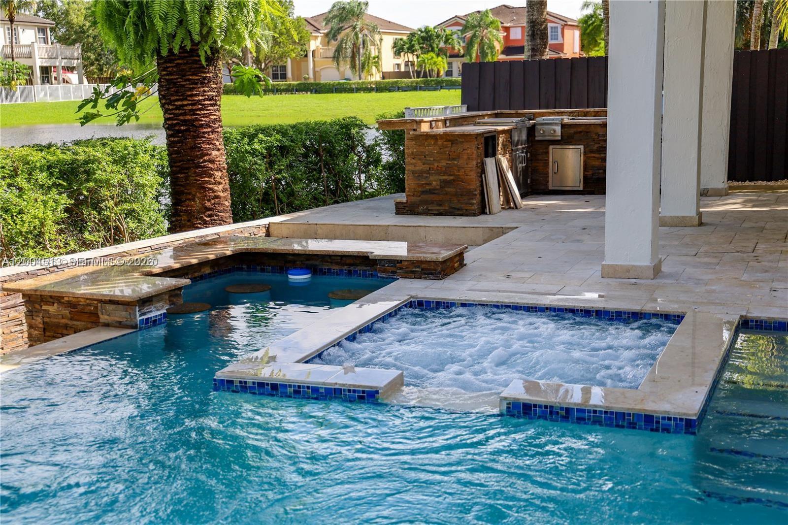 16473 Southwest 59th Terrace Miami, FL 33193 - Photo 14 of 35
