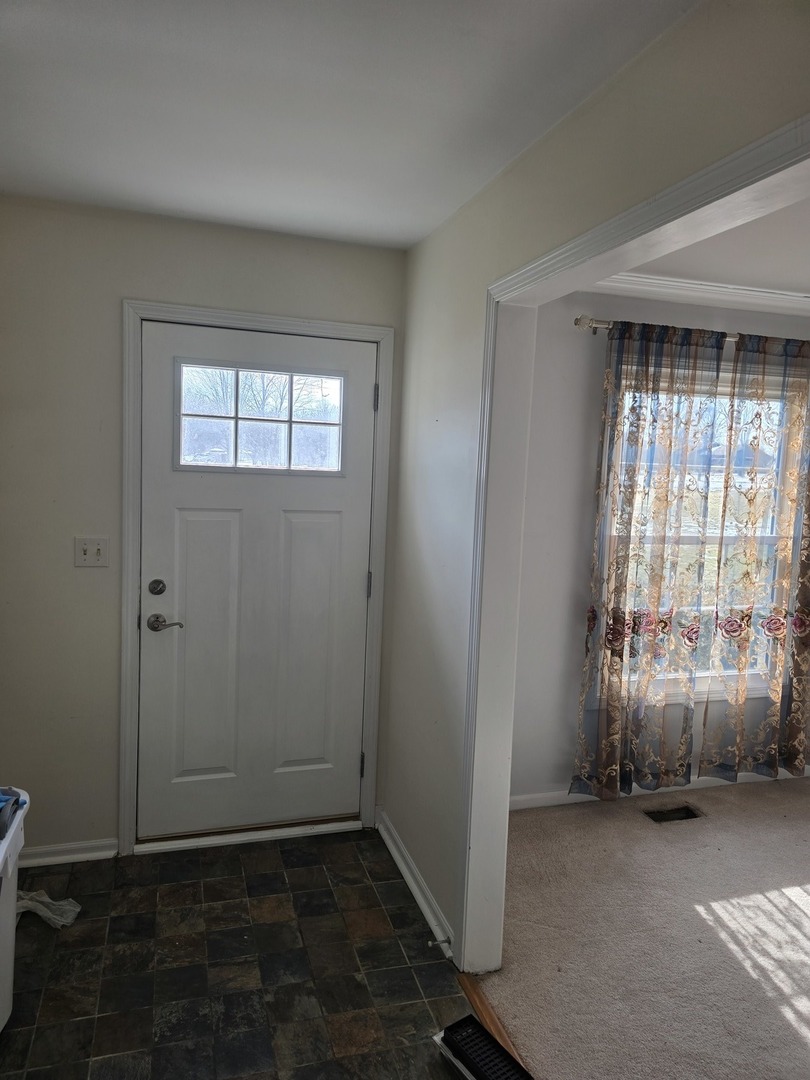 1848 Mariom Drive Crete, IL 60417 - Photo 6 of 9