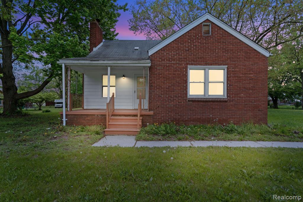 26291 Pennsylvania Road Romulus, MI 48174 - Photo 1 of 43
