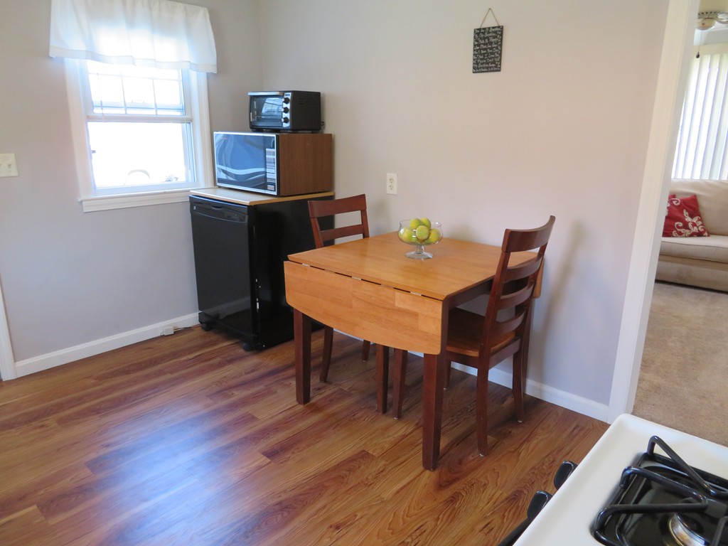 1168 Parker Street Springfield, MA 01129 - Photo 9 of 28