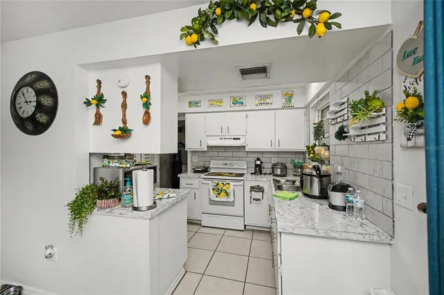 a view of washer and dryer