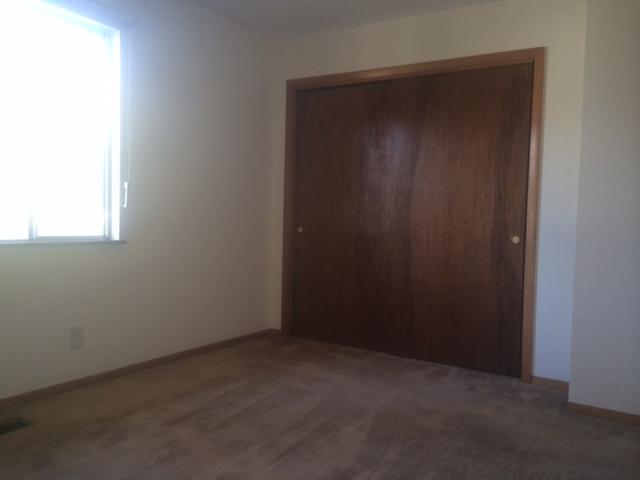 111 Miramar Circle Oak Ridge, TN 37830 - Photo 12 of 18 Bedroom 2