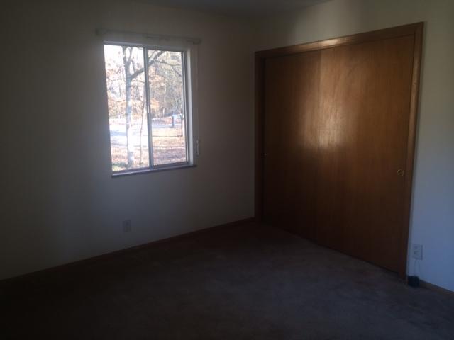 111 Miramar Circle Oak Ridge, TN 37830 - Photo 13 of 18 Bedroom 3