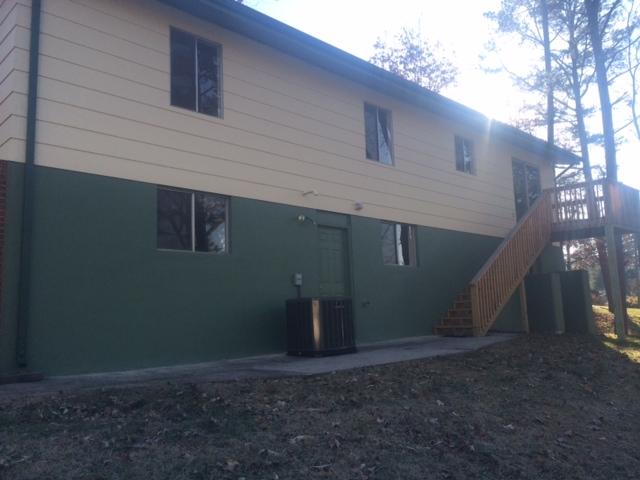 111 Miramar Circle Oak Ridge, TN 37830 - Photo 4 of 18 Back Of House
