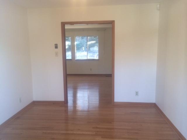 111 Miramar Circle Oak Ridge, TN 37830 - Photo 6 of 18 Dining Room