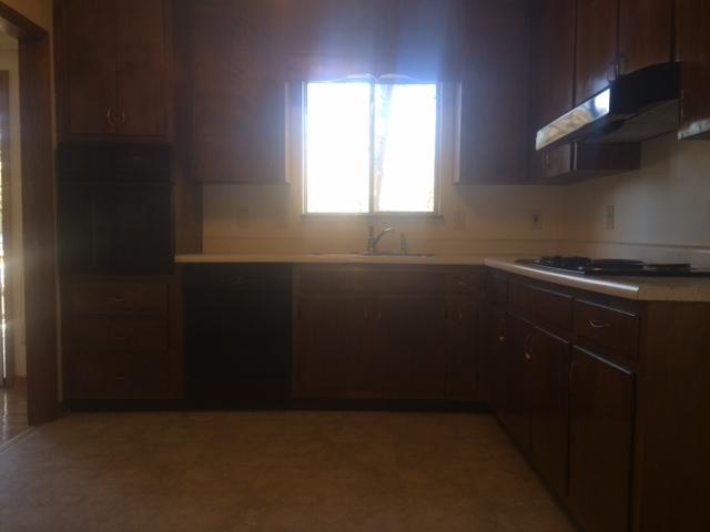 111 Miramar Circle Oak Ridge, TN 37830 - Photo 9 of 18 Kitchen