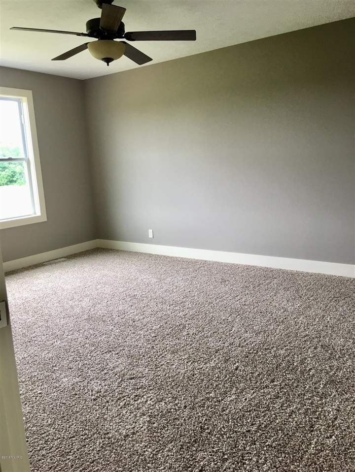 10252 Fox Meadows Allendale, MI 49401 - Photo 12 of 16
