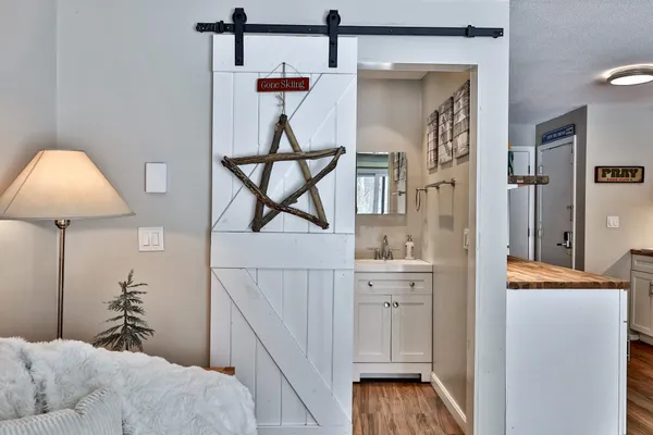 $310,000 | 768 East Mountain Road, Unit C5, Killington, VT 05751