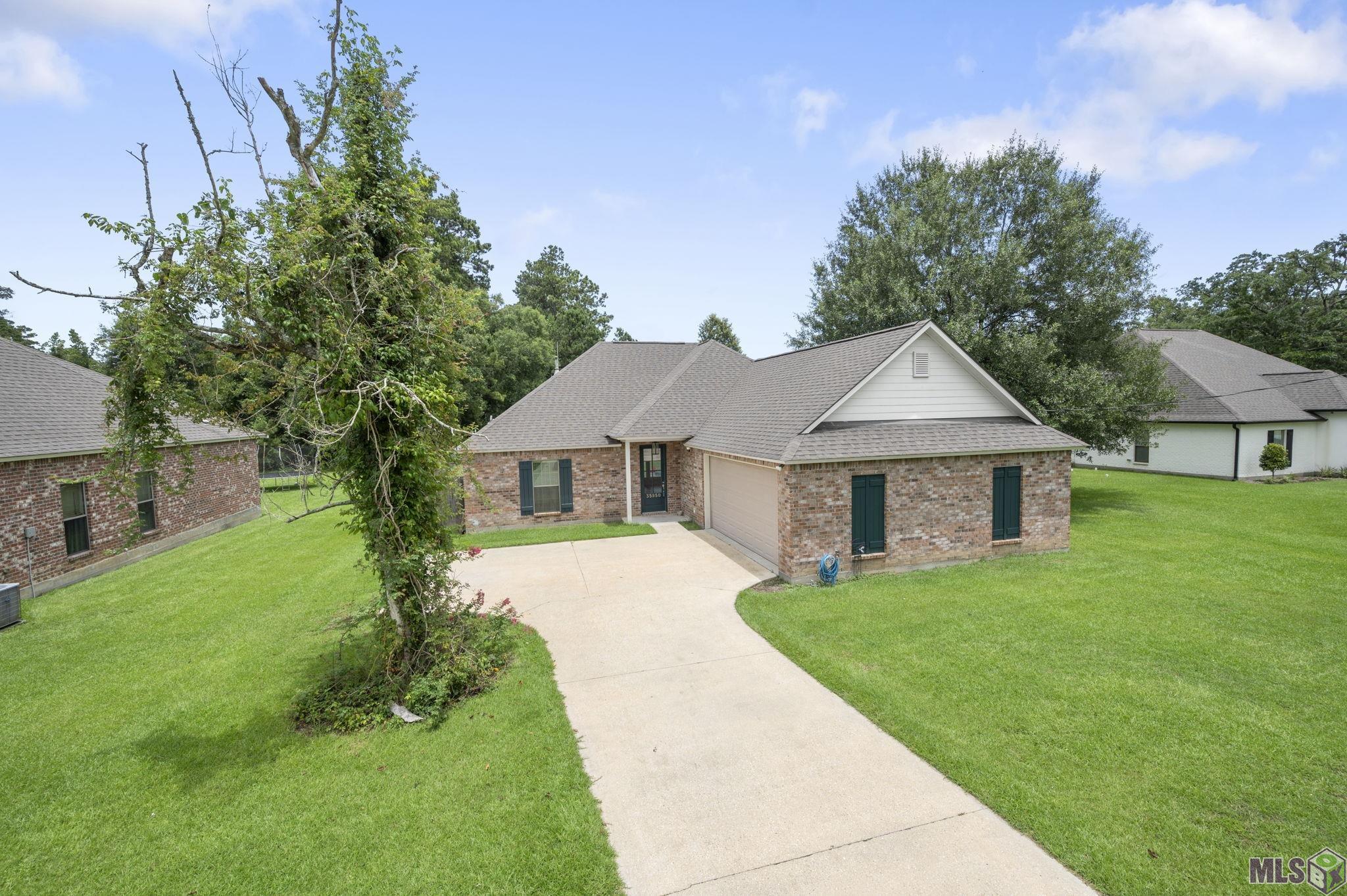 35950 Cane Market Road Denham Springs, LA 70706 - Photo 1 of 40