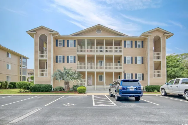 $270,000 | 1900 Duffy Street, Unit L7, North Myrtle Beach, SC 29582