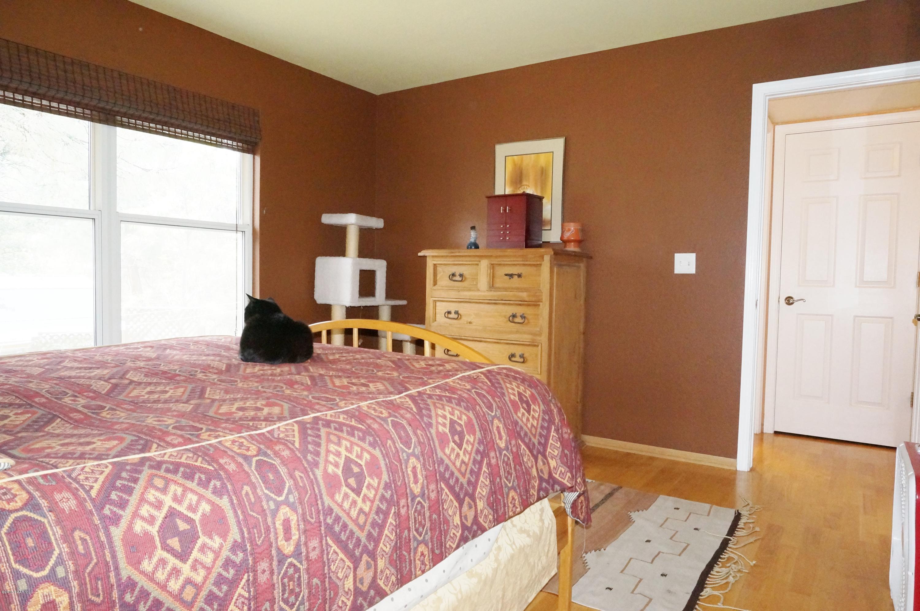 913 Middlebrook Road Prescott, AZ 86303 - Photo 14 of 26 DSC03250