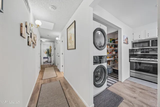a view of living room washer and dryer