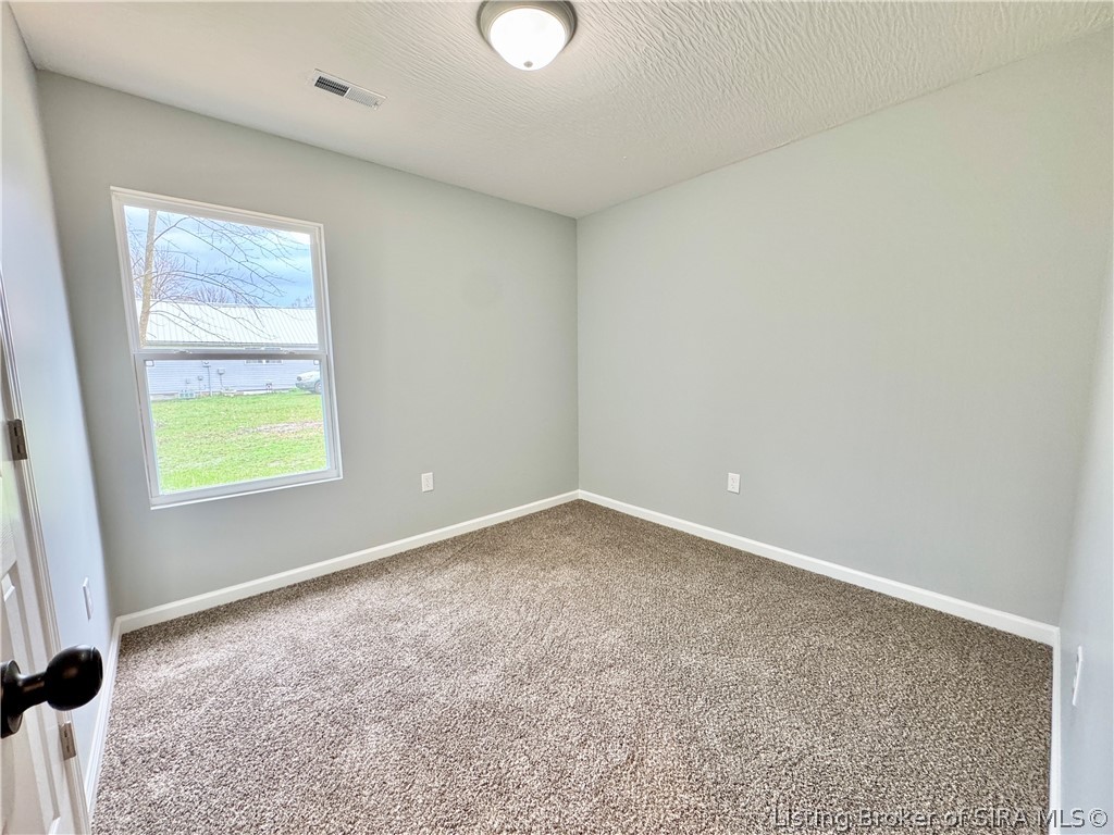 880 Mann Avenue Austin, IN 47102 - Photo 8 of 9 Bed 3