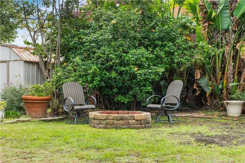 $1,350,000 | 10702 Oak Street, Los Alamitos, CA 90720