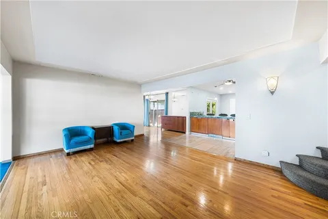 $1,350,000 | 10702 Oak Street, Los Alamitos, CA 90720