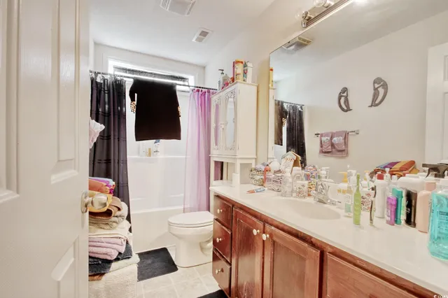 $267,500 | 719 American Beech Street, Loris, SC 29569