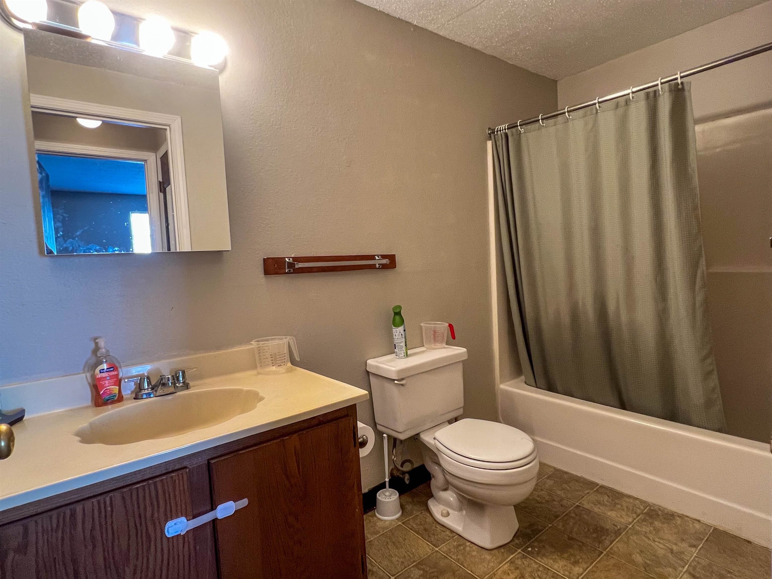 20 Wolf Road, Unit B30 Lebanon, NH 03766 - Photo 13 of 16 Gallery Image 13