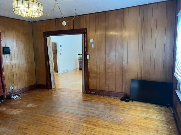 $129,900 | 350 Water Street, Iola, WI 54945