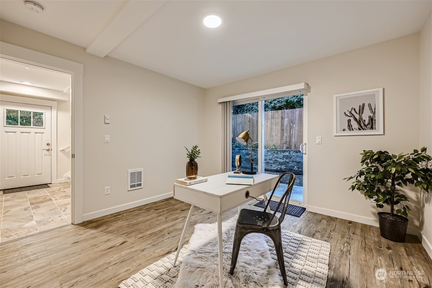23224 Edmonds Way, Unit 108 Edmonds, WA 98026 - Photo 4 of 23 Gallery Image 4