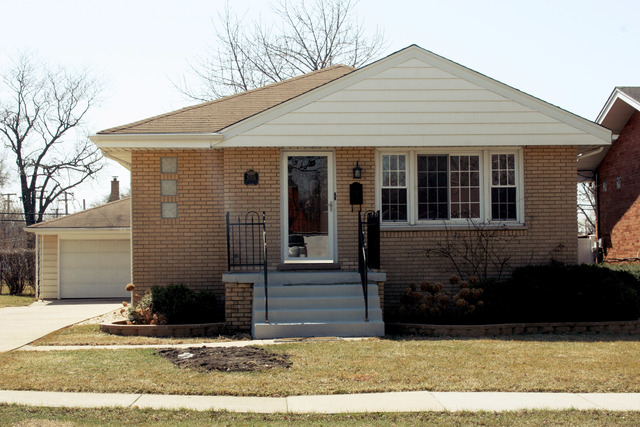 5705 West Maple Avenue Berkeley, IL 60163 - Photo 1 of 8