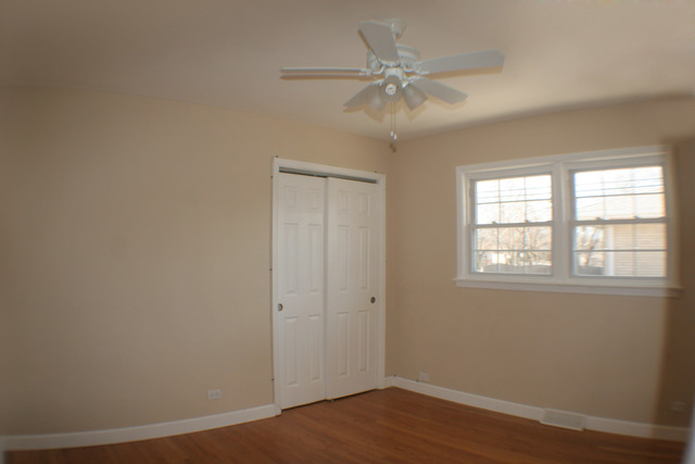 5705 West Maple Avenue Berkeley, IL 60163 - Photo 6 of 8