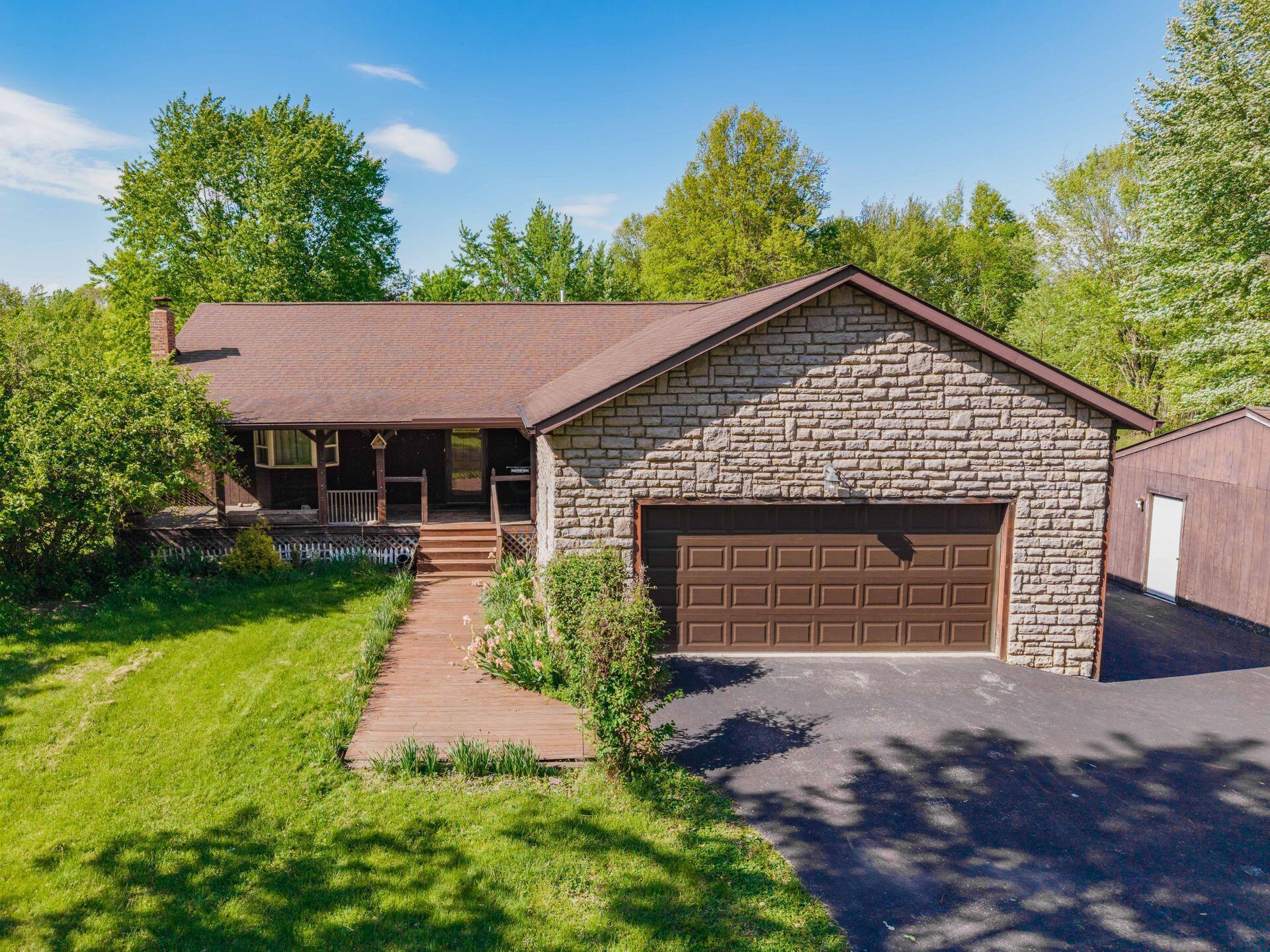2084 Bunty Station Road Delaware, OH 43015 - Photo 6 of 49