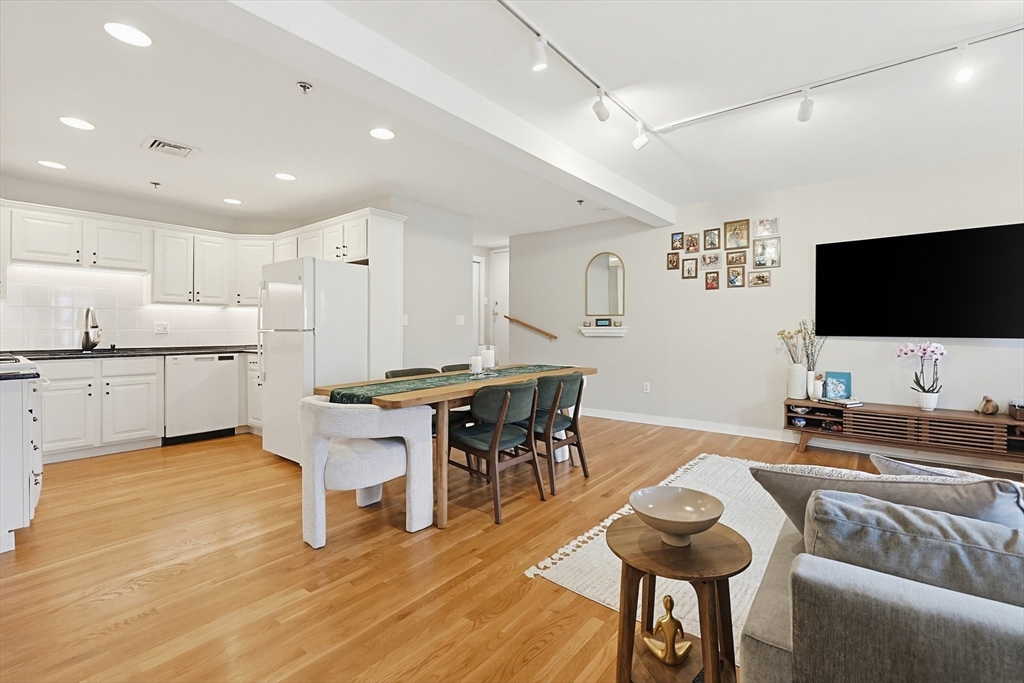 12 Benton Street, Unit 4 Stoneham, MA 02180 - Photo 28 of 36