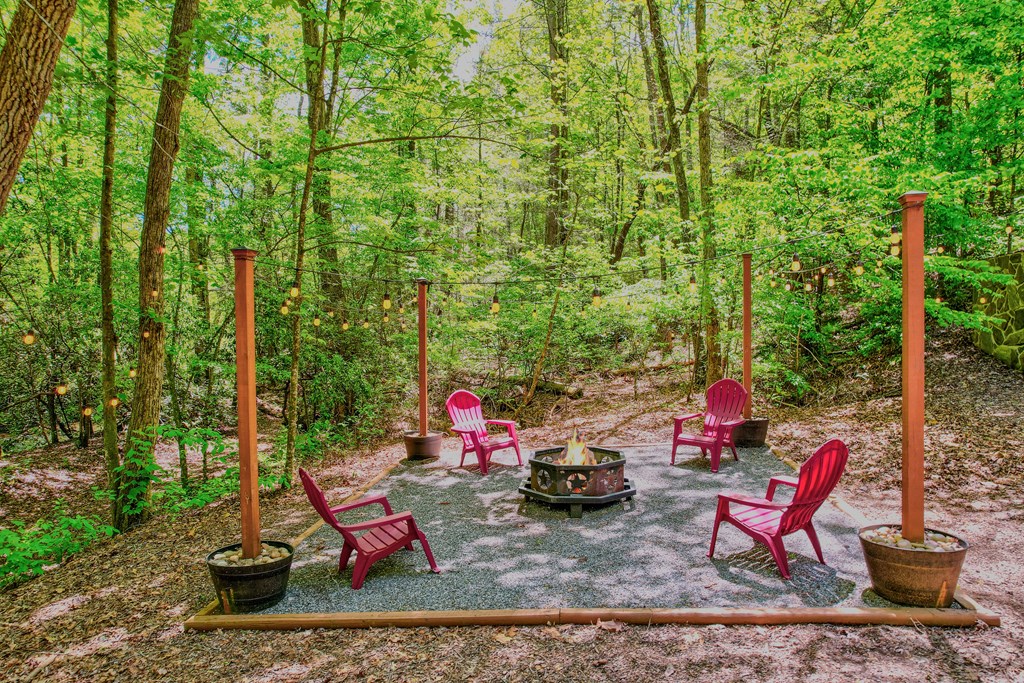 56 Hemlock Blue Ridge, GA 30513 - Photo 6 of 65