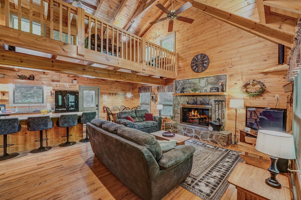 56 Hemlock Blue Ridge, GA 30513 - Photo 8 of 65